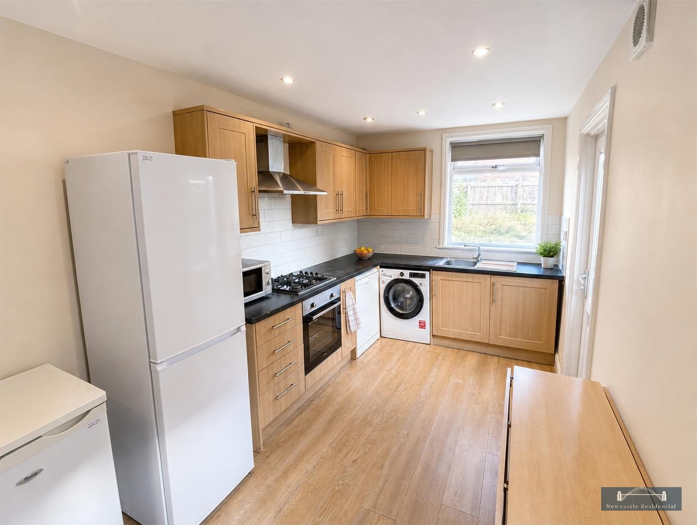 Grosvenor Road · photo 1
